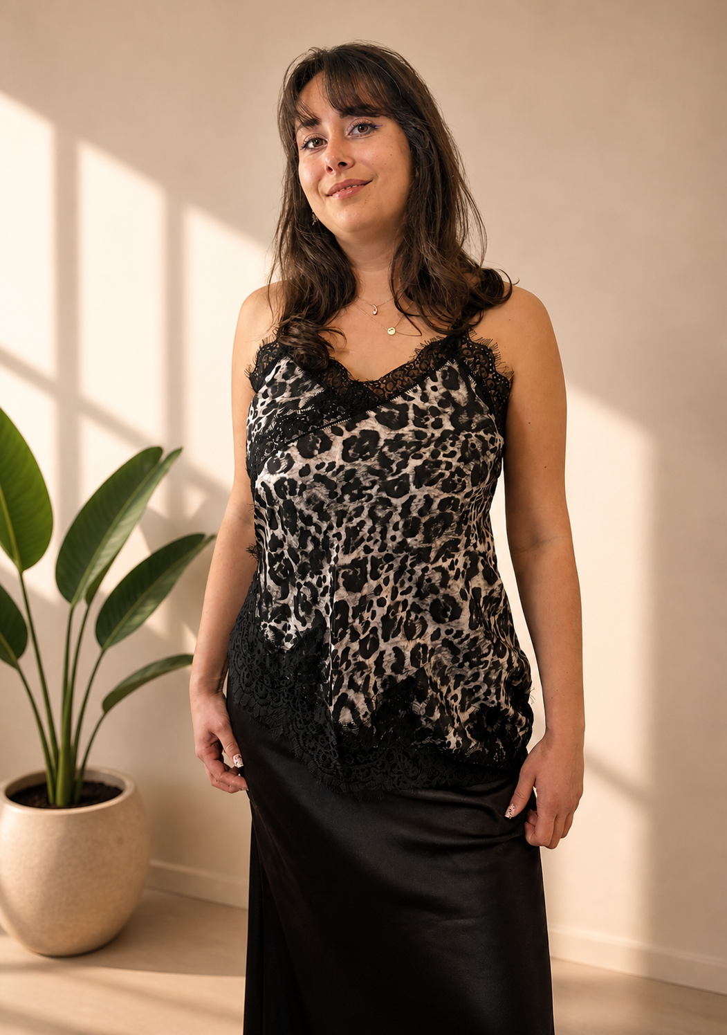 Top satiné asymétrique léopard